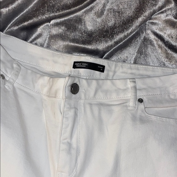 Vera Wang Jeans - Picture 3 of 3